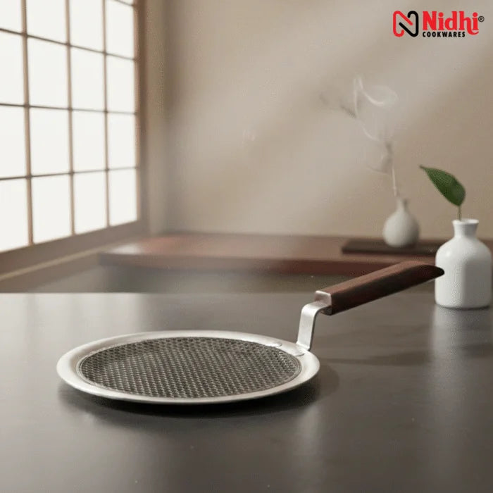 Triply Honey Comb Tawa with Wooden Handle